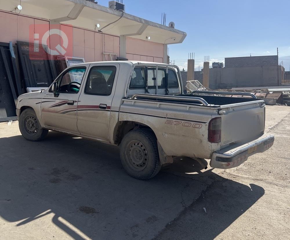 تويوتا هايلوكس